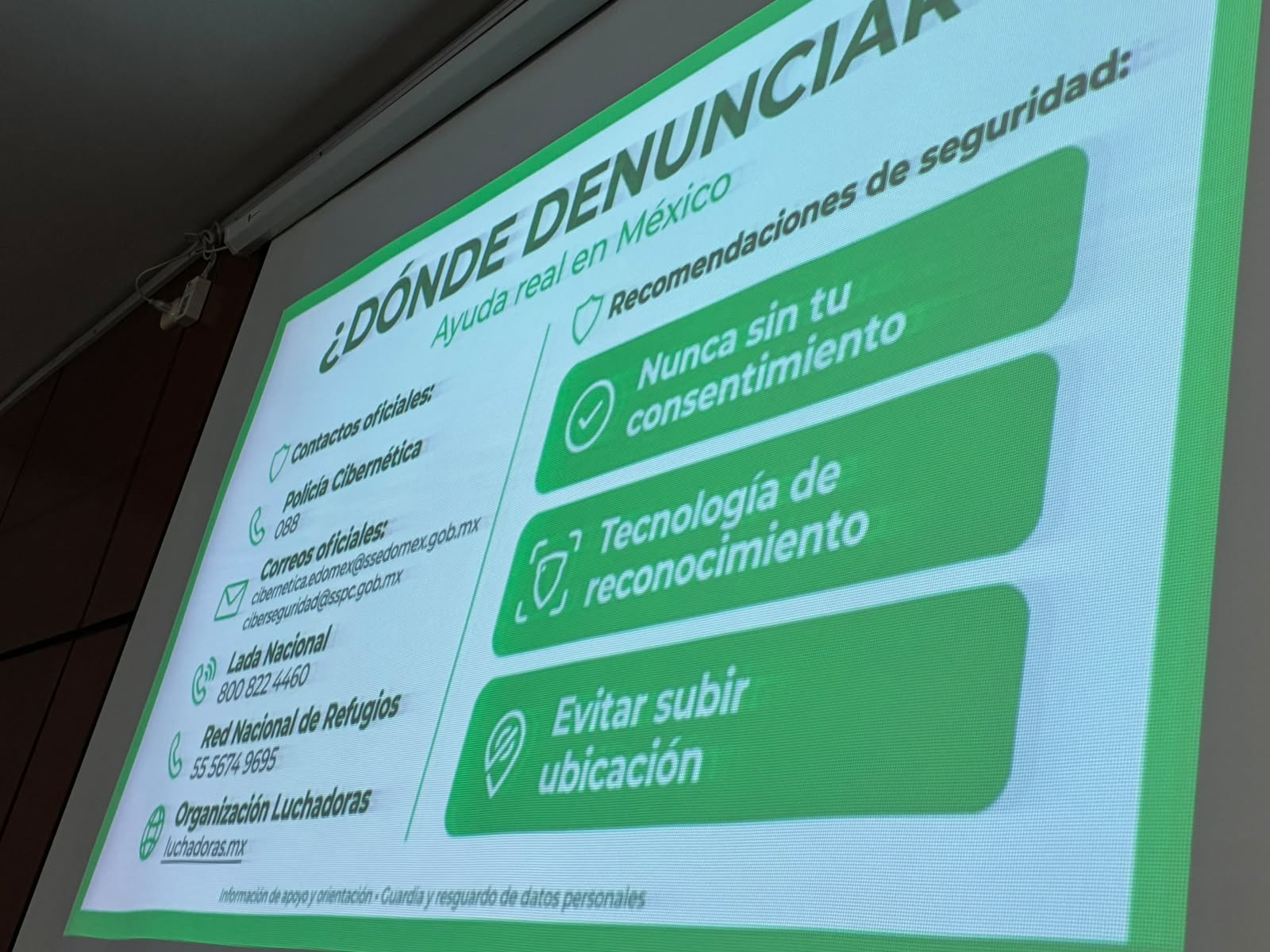 CUJR imparte conferencia sobre prevención de riesgos en redes sociales